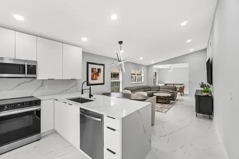 8137 Windgate Drive Boca Raton FL 33496