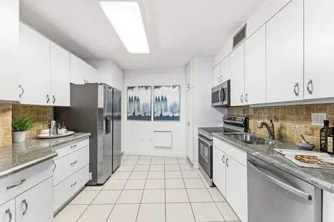 44 Cocoanut Row Palm Beach FL 33480