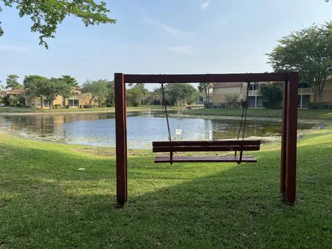 4799 Via Palm Lakes West Palm Beach FL 33417