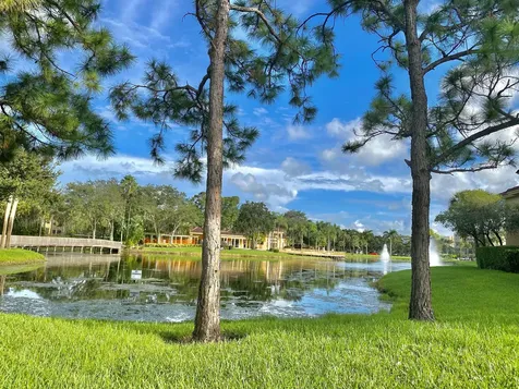 4799 Via Palm Lakes West Palm Beach FL 33417