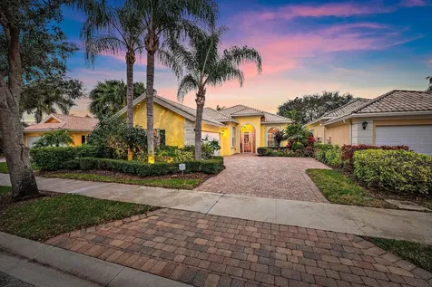 4702 Dovehill Drive Palm Beach Gardens FL 33418