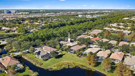 4702 Dovehill Drive Palm Beach Gardens FL 33418