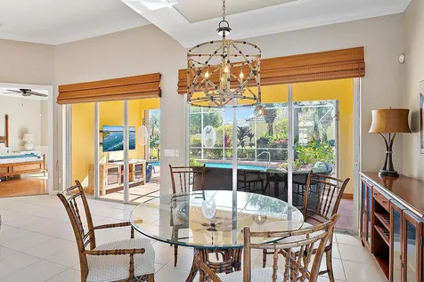 4702 Dovehill Drive Palm Beach Gardens FL 33418