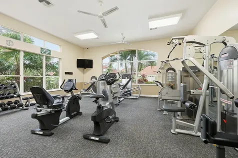 2013 Bonisle Circle Riviera Beach FL 33418
