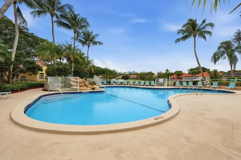2013 Bonisle Circle Riviera Beach FL 33418