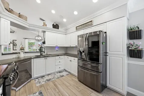 2013 Bonisle Circle Riviera Beach FL 33418