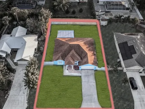 982 Sw Worcester Lane Port Saint Lucie FL 34953