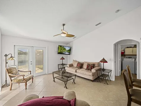 982 Sw Worcester Lane Port Saint Lucie FL 34953