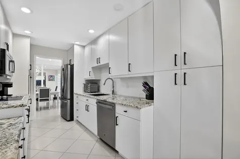 103 Bridgewood Court Boca Raton FL 33434
