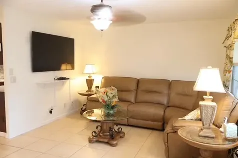 1011 Cornwall A Boca Raton FL 33434