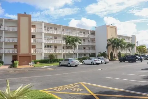 1011 Cornwall A Boca Raton FL 33434
