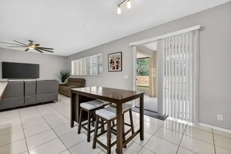 5806 Nw Breezy Brook Court Port Saint Lucie FL 34986