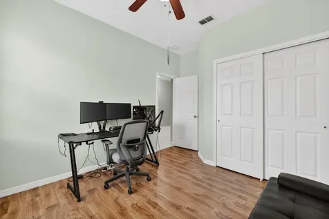 5806 Nw Breezy Brook Court Port Saint Lucie FL 34986