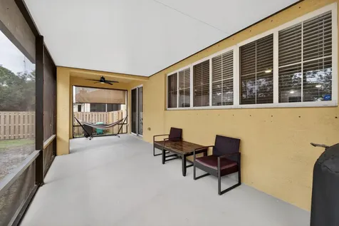 5806 Nw Breezy Brook Court Port Saint Lucie FL 34986