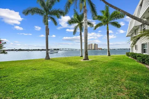 1025 Sugar Sands Boulevard Riviera Beach FL 33404