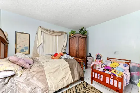 2531 Doral Way Riviera Beach FL 33407