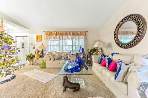 2531 Doral Way Riviera Beach FL 33407