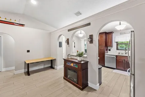 1838 Sw Notre Dame Avenue Port Saint Lucie FL 34953