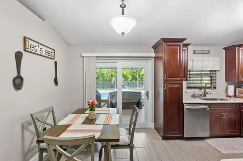 1838 Sw Notre Dame Avenue Port Saint Lucie FL 34953
