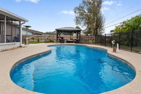 1838 Sw Notre Dame Avenue Port Saint Lucie FL 34953