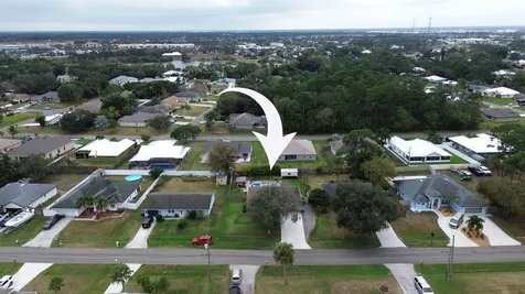1838 Sw Notre Dame Avenue Port Saint Lucie FL 34953