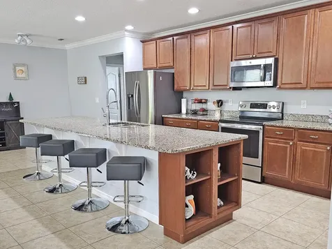 934 Sw Worcester Lane Port Saint Lucie FL 34953