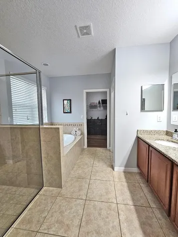 934 Sw Worcester Lane Port Saint Lucie FL 34953
