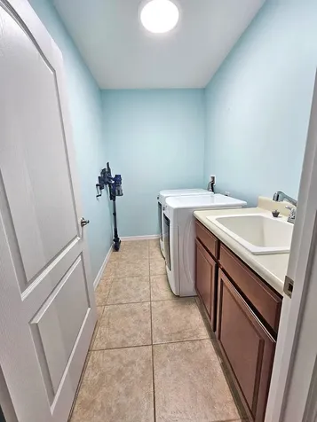 934 Sw Worcester Lane Port Saint Lucie FL 34953