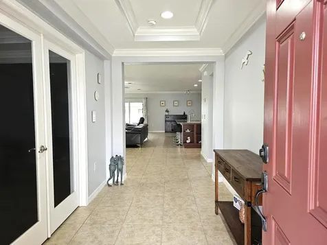 934 Sw Worcester Lane Port Saint Lucie FL 34953
