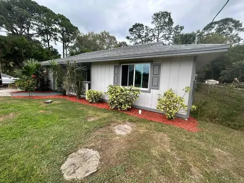 5106 Palm Drive Fort Pierce FL 34982