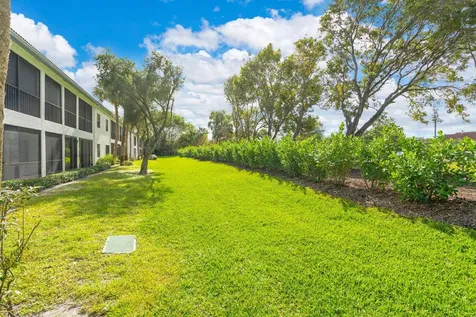 5390 Venetia Court Boynton Beach FL 33437