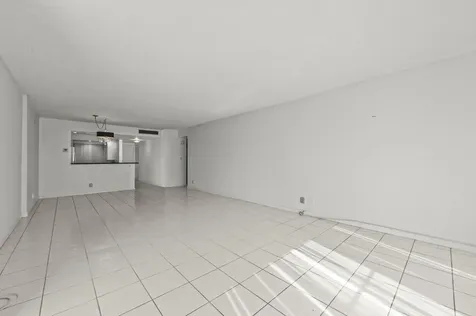 3581 S Ocean Boulevard South Palm Beach FL 33480