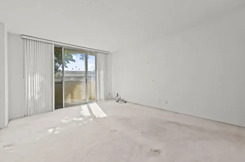 3581 S Ocean Boulevard South Palm Beach FL 33480