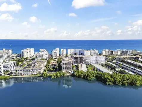3581 S Ocean Boulevard South Palm Beach FL 33480