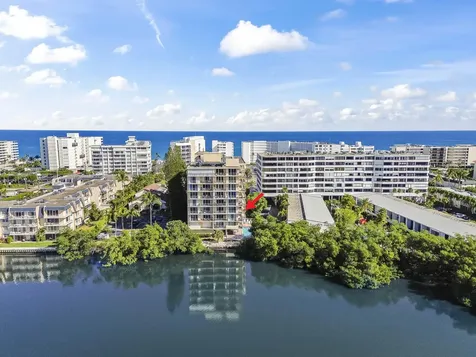 3581 S Ocean Boulevard South Palm Beach FL 33480