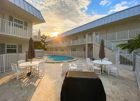 900 Jasmine Lane Vero Beach FL 32963