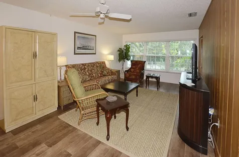 900 Jasmine Lane Vero Beach FL 32963