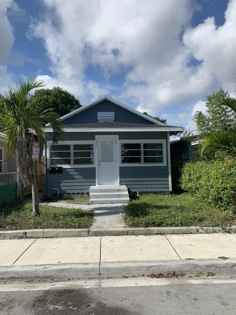 321 N J Street Lake Worth Beach FL 33460