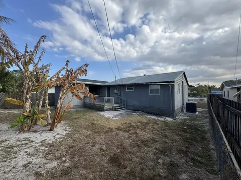 5645 Papaya Road Royal Palm Estates FL 33413