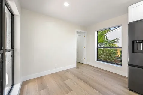 37 Edinburgh Drive Palm Beach Gardens FL 33418