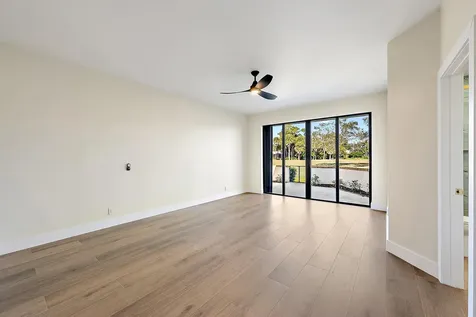 37 Edinburgh Drive Palm Beach Gardens FL 33418
