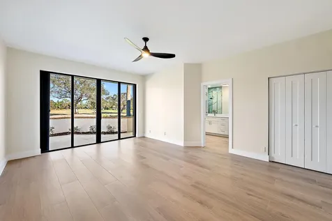 37 Edinburgh Drive Palm Beach Gardens FL 33418