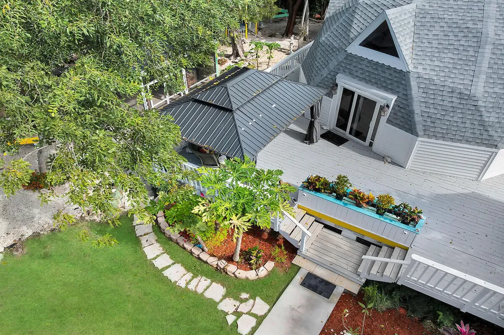 676 Sailfish Trail Key Largo FL 33037