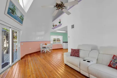 676 Sailfish Trail Key Largo FL 33037