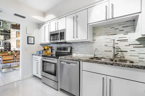 555 Se 6th Avenue Delray Beach FL 33483