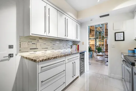 555 Se 6th Avenue Delray Beach FL 33483