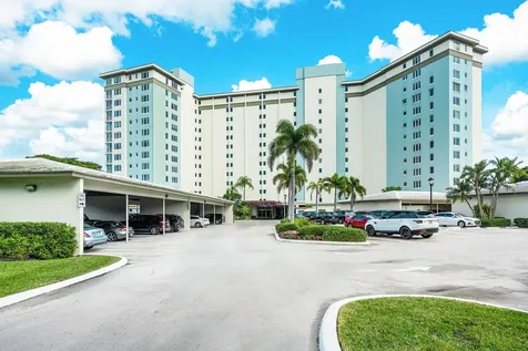 555 Se 6th Avenue Delray Beach FL 33483
