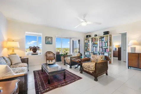 555 Se 6th Avenue Delray Beach FL 33483