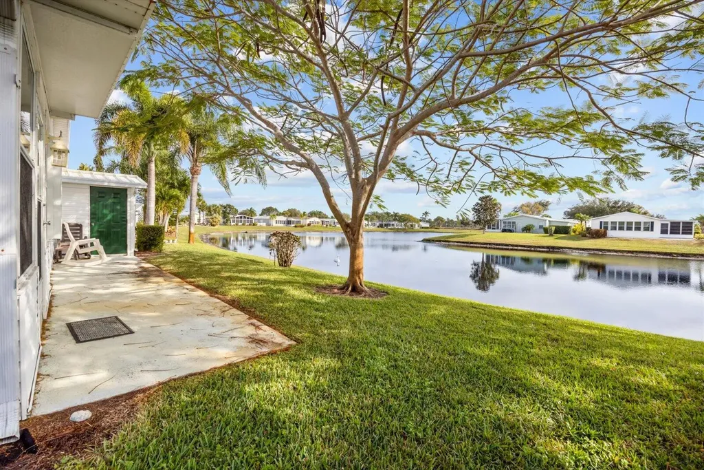 7904 Meadowlark Lane Port Saint Lucie FL 34952