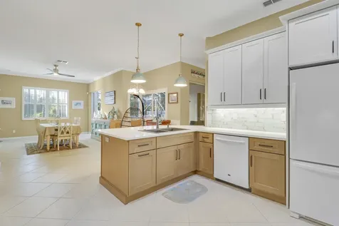 2260 Nw Windemere Drive Jensen Beach FL 34957